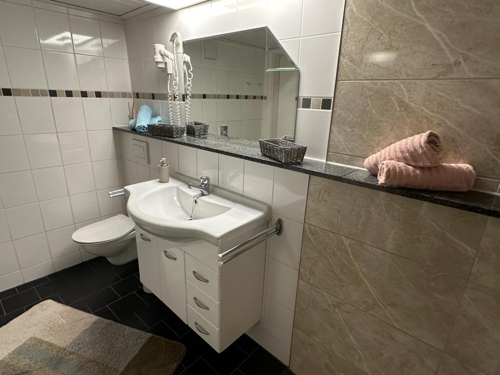 Christels Ferienwohnung 1 In Thale Mit Sonnenterrasse Und Grill Ngoại thất bức ảnh